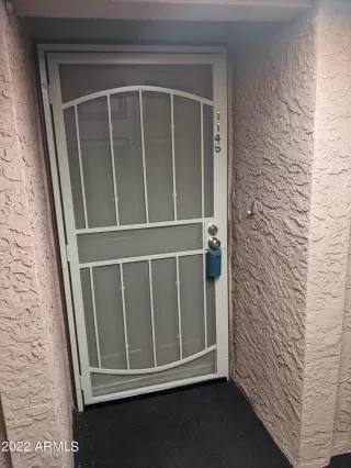 Photo #2: 6460830 Listing 