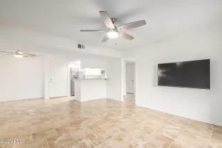 Photo #5: 6460830 Listing 