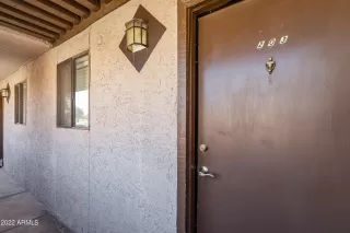 Photo #2: 6460887 Listing