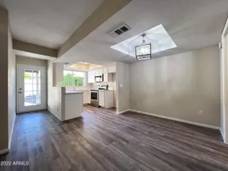 Photo #3: 6461039 Listing 