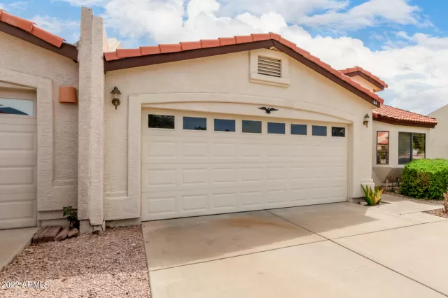 MLS: 6461326 Condo For Sale