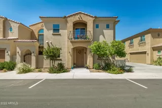 Photo #1: 6461424 Listing 