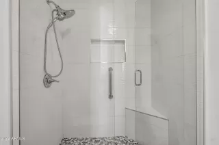 Photo #3: 6461514 Listing 