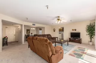 Photo #6: 6461794 Listing 