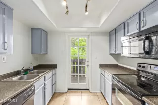 Photo #2: 6461843 Listing