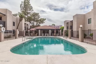 Photo #3: 6461843 Listing