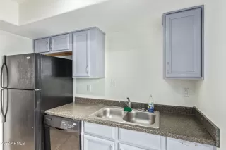 Photo #4: 6461843 Listing