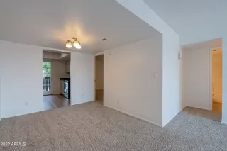 Photo #6: 6461939 Listing