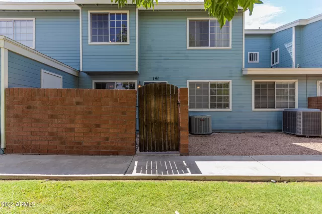 MLS: 6462124 Condo For Sale