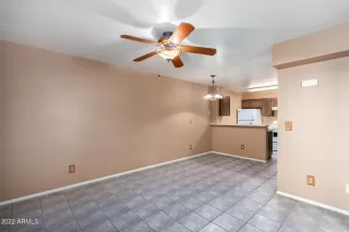 Photo #4: 6462124 Listing