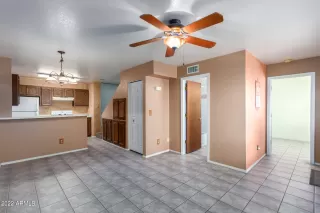 Photo #5: 6462124 Listing