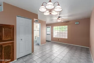 Photo #6: 6462124 Listing