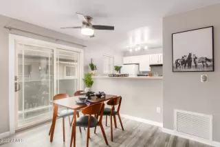 Photo #3: 6462244 Listing 