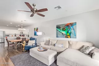 Photo #3: 6462325 Listing 