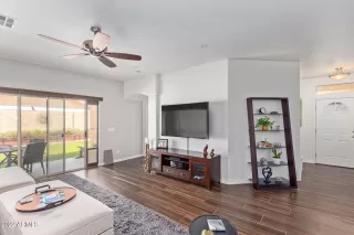 Photo #5: 6462325 Listing 