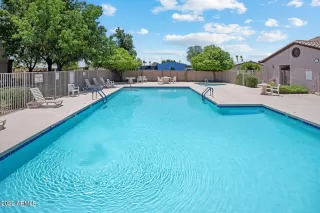 Photo #3: 6462445 Listing 