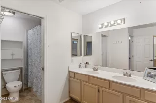 Photo #6: 6462878 Listing