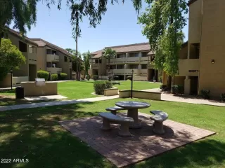 Photo #1: 6462928 Listing