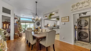 Photo #1: 6463017 Listing 