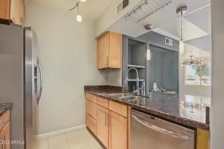 Photo #1: 6463288 Listing