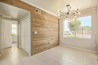 Photo #4: 6463288 Listing