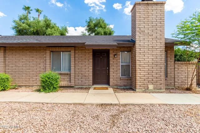 MLS: 6463652 Condo For Sale