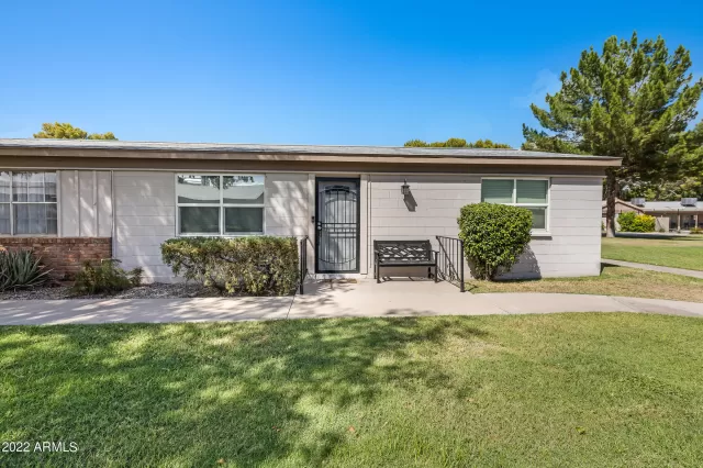 MLS: 6463768 Condo For Sale