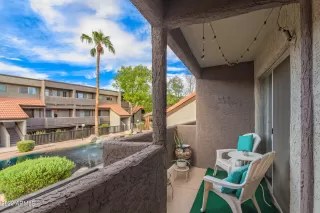 Photo #3: 6464039 Listing 