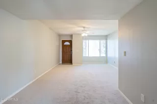 Photo #4: 6464347 Listing