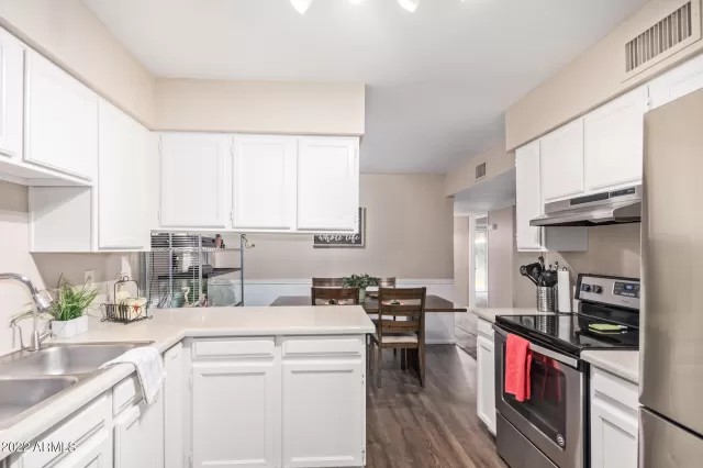 MLS: 6464447 Condo For Sale