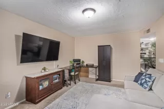 Photo #5: 6464447 Listing 