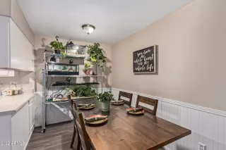 Photo #6: 6464447 Listing 