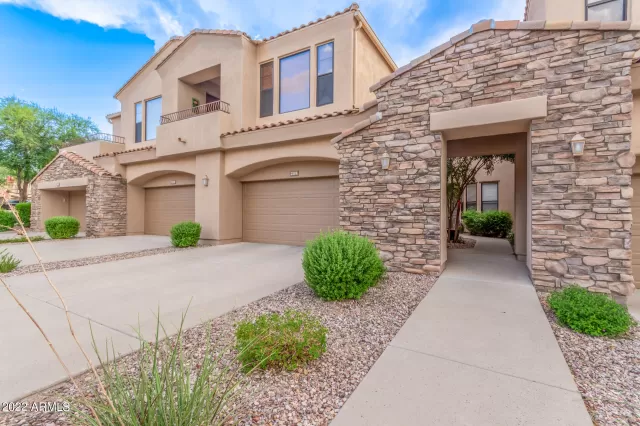 MLS: 6464548 Condo For Sale