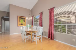 Photo #5: 6464721 Listing 