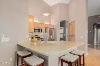 Photo #6: 6464721 Listing 