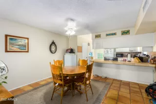 Photo #2: 6464751 Listing