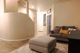 Photo #6: 6464941 Listing