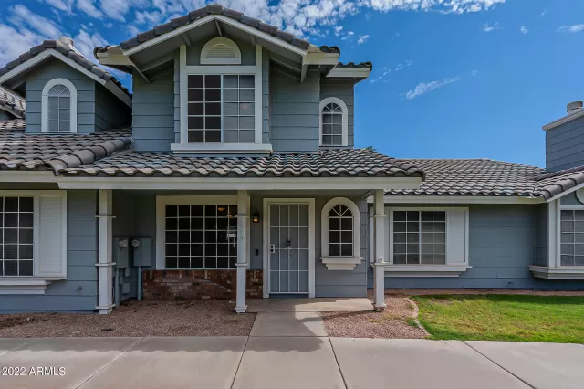 MLS: 6465016 Condo For Sale