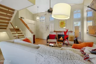 Photo #5: 6465023 Listing