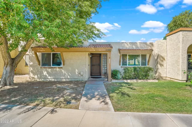 MLS: 6465045 Condo For Sale