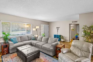 Photo #1: 6465045 Listing 