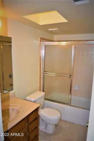 Photo #5: 6465114 Listing 