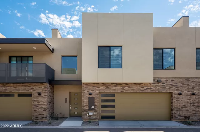 MLS: 6465213 Condo For Sale