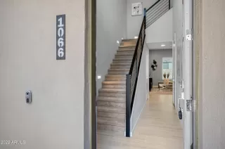 Photo #2: 6465213 Listing 