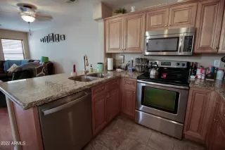 Photo #6: 6465298 Listing 