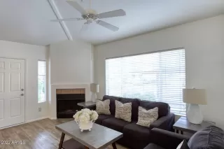 Photo #6: 6465306 Listing