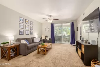 Photo #3: 6465334 Listing