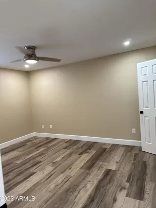 Photo #6: 6465533 Listing