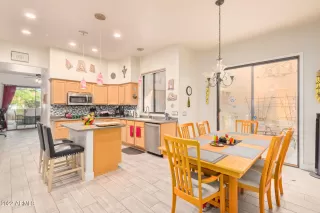 Photo #5: 6465786 Listing