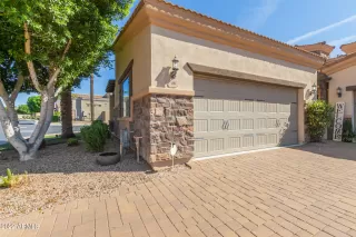 Photo #6: 6465810 Listing